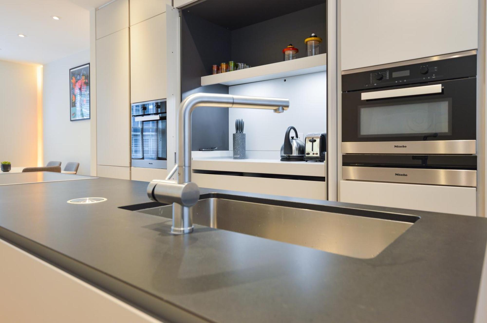 Noho 132 Serviced Apartments By Concept Apartments London Exteriör bild